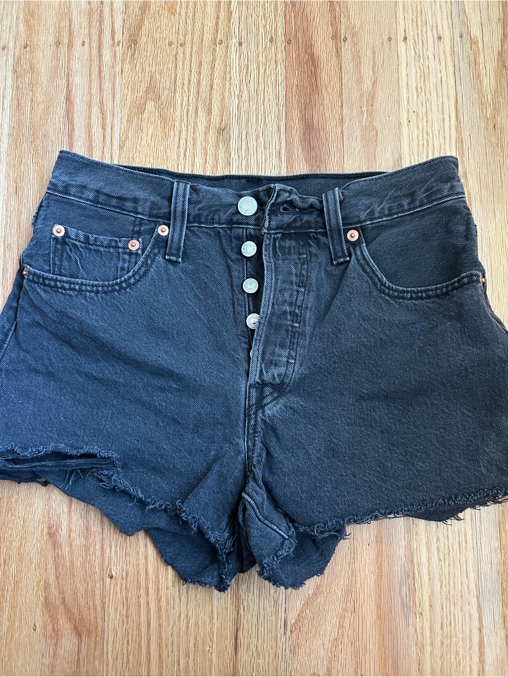 Levi’s 501 women size 26 shorts jeans high rise